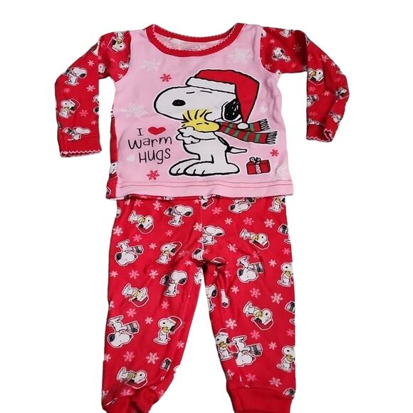 Snoopy Warm Hugs 2-piece Pajama Set - Picture 1 of 7